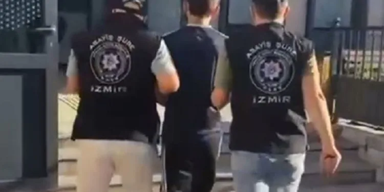 Mersin Bozyazı’da orman yangını büyümeden söndürüldü