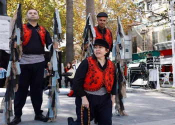 ‘Tiyatro Mudanya’ tam not altı