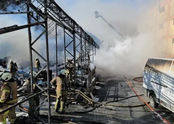 İsrail, Beyrut’ta hastane çevresini vurdu: 13 ölü, 57 yaralı