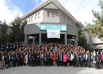 Öğrenciler afette yapması gerekenleri öğrendi