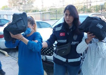 Kadın hırsızlar polisin takibi sonucu yakalandı