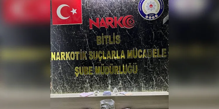 Tırın içine zulalanmış 730 gram narkotik madde ele geçirildi