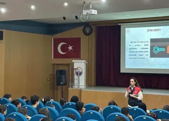 Şehit ailelerinin Adli Tıp Kurumu’nda bekleyişi