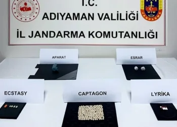 Otomobil ile motosiklet çarpıştı: 1 yaralı