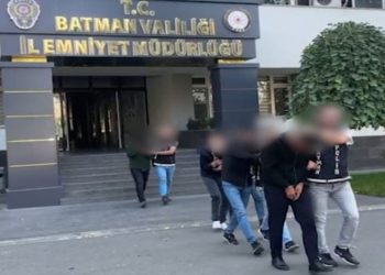 Edirne’de çiftlik yangını: Tavuklar ve arılar telef oldu