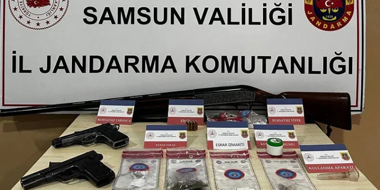 Otomobil ile motosiklet çarpıştı: 1 yaralı