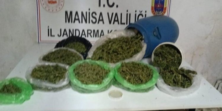 Didim’de 21 düzensiz göçmen yakalandı