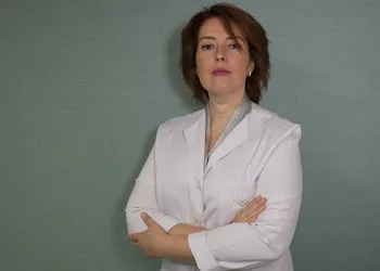 Kahvaltı için aldığı peynirden metal somun çıktı