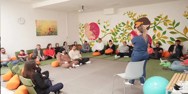 Kartepe’de meme kanserine farkındalık eğitimi