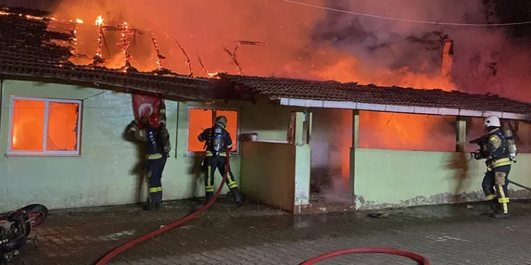 Tırın içine zulalanmış 730 gram narkotik madde ele geçirildi