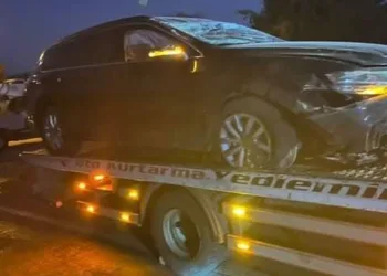 Otomobil takla attı: 1 yaralı