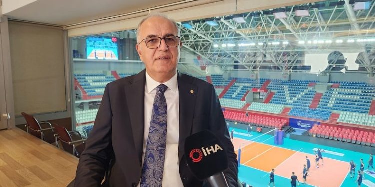 TVF Başkanı Mehmet Akif Üstündağ: “Türk voleybolunda yaptıklarımız, yapacaklarımızın teminatıdır”