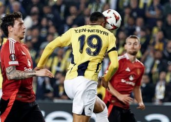 Fenerbahçe 1 puanı kurtardı