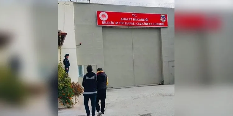 Otomobil ve motosiklet çalan hırsız Viranşehir’de yakalandı