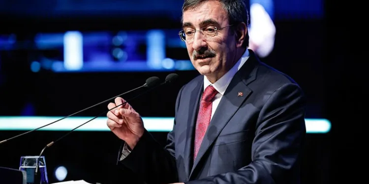 “Kendi ayaklarımız üzerinde çok güçlü bir şekilde durmak durumundayız”