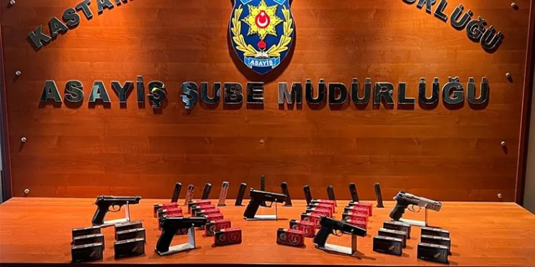 Karısını ve kayınbabasını vurma anı