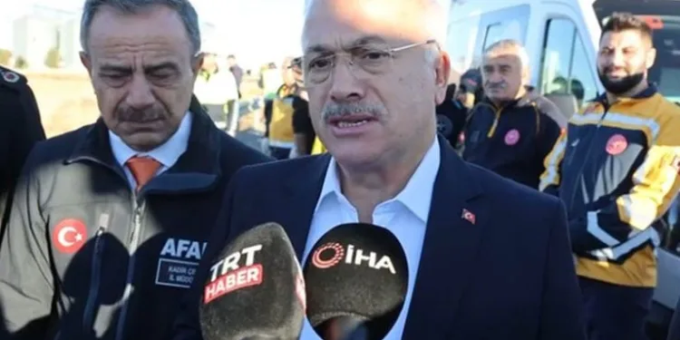 Mersin Bozyazı’da orman yangını büyümeden söndürüldü