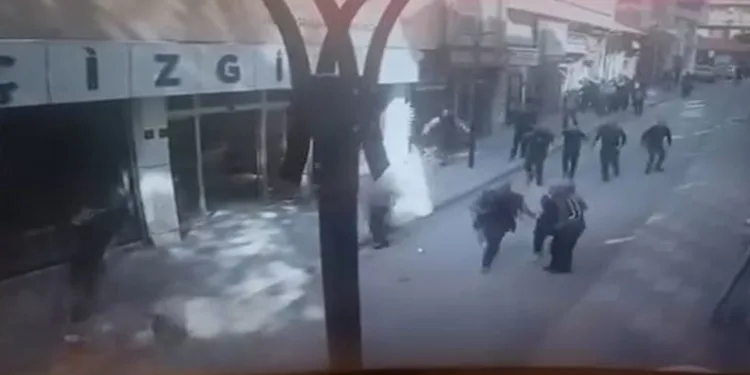 Samsun’da apartman dairesinde yangın