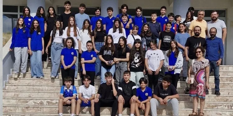 Voleybol şampiyonu oldular