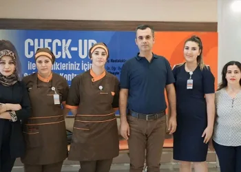 “Meme kanseri el ile fark edilene kadar tümör büyümüş oluyor, düzenli kontrole gidin”