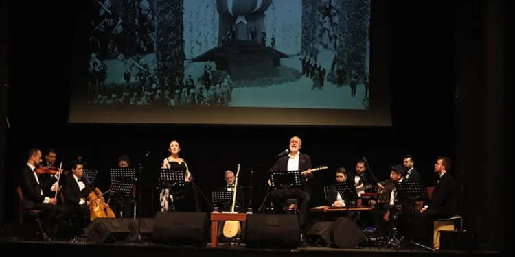 Bursa’da Atatürk’ün sevdiği şarkılar seslendirildi