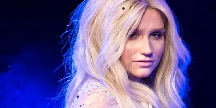 Amerikalı şarkıcı Kesha’nın zor anları