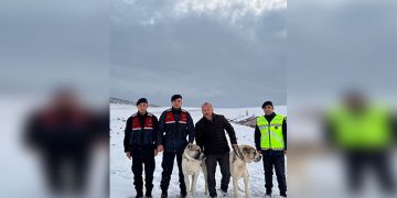 Dilovası’nda kaçak sigara operasyonu: 2 gözaltı