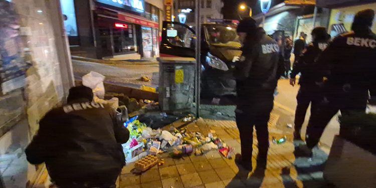 Samsun’da bir evde çok sayıda silah ve mühimmat ele geçirildi