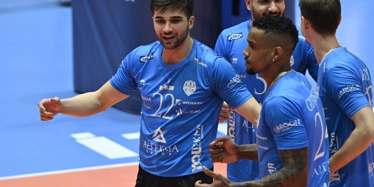 Altekmalı voleybolcular, istatistikleriyle zirvede