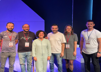 “Kalbimdeki Pervane” Atta Çocuk Tiyatroları’nda sahnelendi.