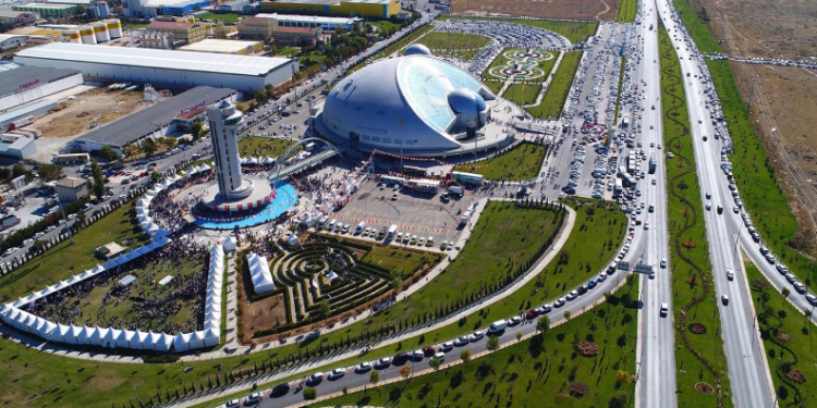 Bilimsel faaliyet merkezi oldu