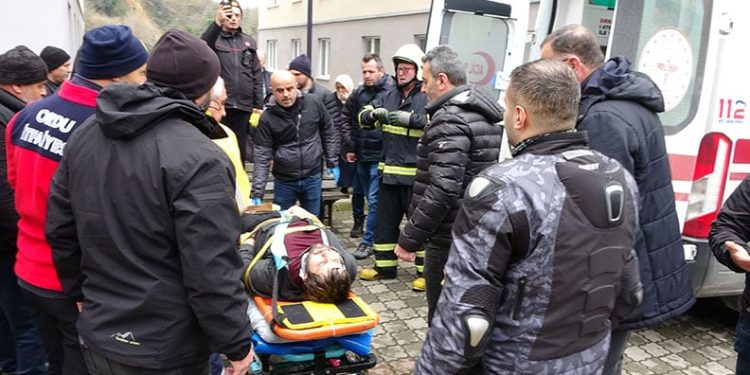 3 gündür aranan genç, dere içerisinde ağır yaralı halde bulundu