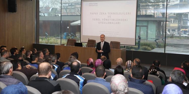 İnegöl Belediyesi Personeline Yapay Zeka Eğitimi Verildi