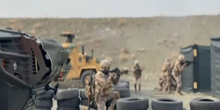 Ailesini katleden polis memuru 8 yıl önce güvercin kurtarmış