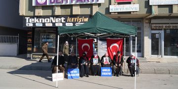 Kız kardeşinin okumasını istemeyip 5 öğretmene saldıran ağabeye 8 yıl 6 ay hapis cezası