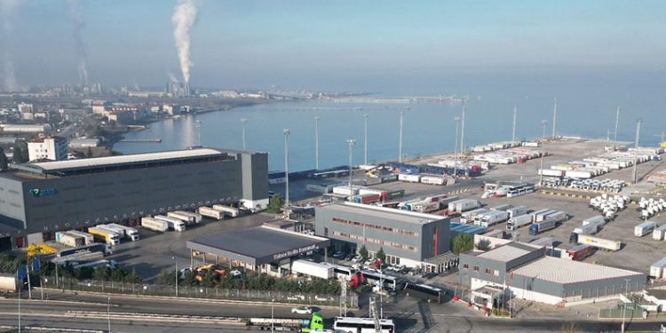 Tabanca temizlerken faciaya neden olmayın