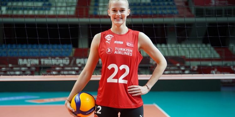 Türk Hava Yolları Kadın Voleybol Takımı, Hanna Orthmann’ı kadrosuna kattı