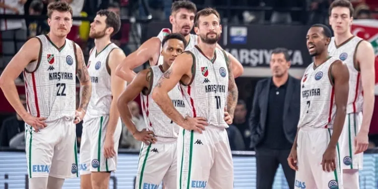 Karşıyaka Basketbol dağıldı