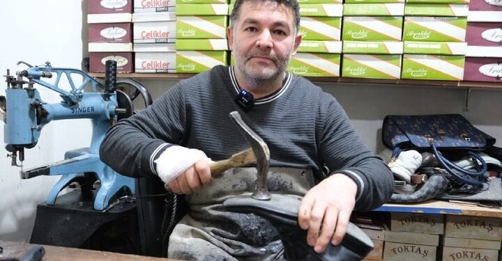 Bitlis Valisi Karakaya karakol ve üs bölgelerini havadan inceledi