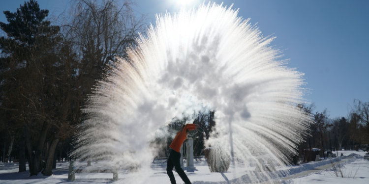 Bayburt’ta eksi 19,9 dereceyi gördü