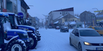Malazgirt’te dondurucu soğuklar