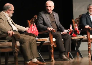 ‘Mardin şiir akşamları’ programına yoğun ilgi