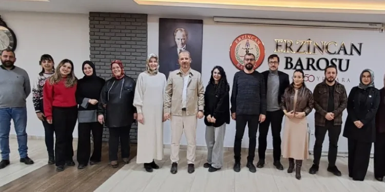 Erzincan Barosu Tiyatro Kulübü sahne alacak