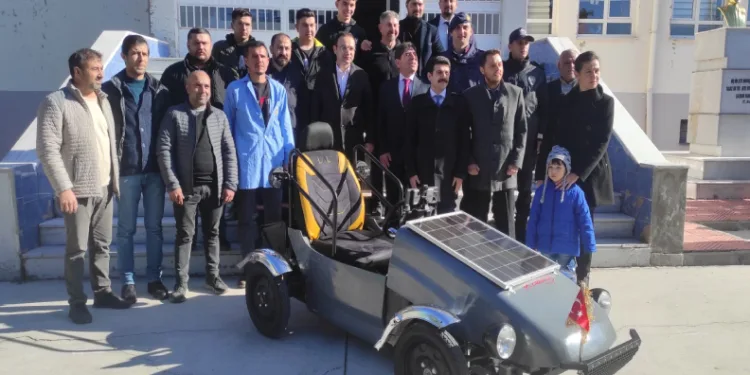 Hurda parçalar elektrikli araca dönüştü