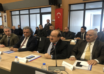 4 şeritli yol refüjle ortadan bölünecek