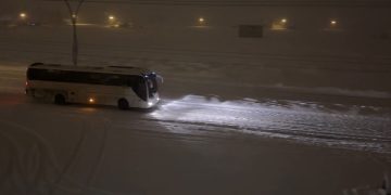 Yüksekova-İstanbul uçak seferi iptal edildi