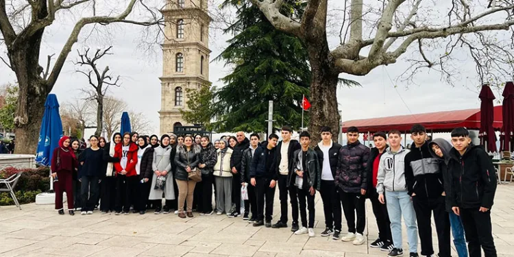 7 yılda 10 bin Gürsulu genç tarihle buluştu