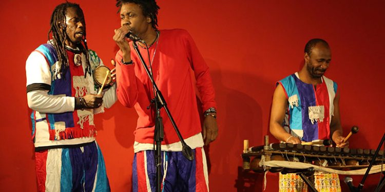 Afrika’nın renkli kültürü MEM Sahne’ye taşındı