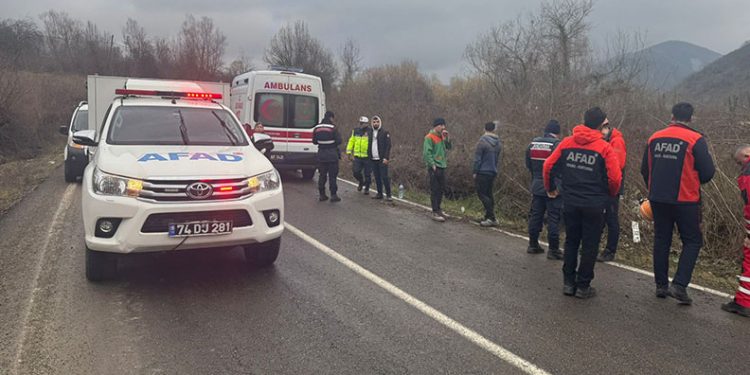Kar maskeli soyguncular kuyumcuyu talan etti