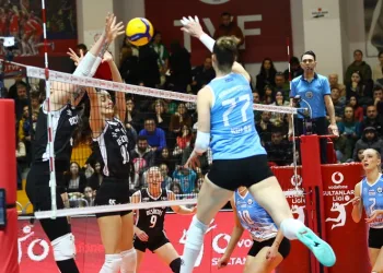 Voleybolda Nilüfer Belediyespor Eker’den Beşiktaş galibiyeti